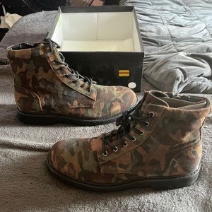 Camo Boots